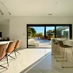 La Blanca - Elegance Between Town And Scrubland! וילה Corconne